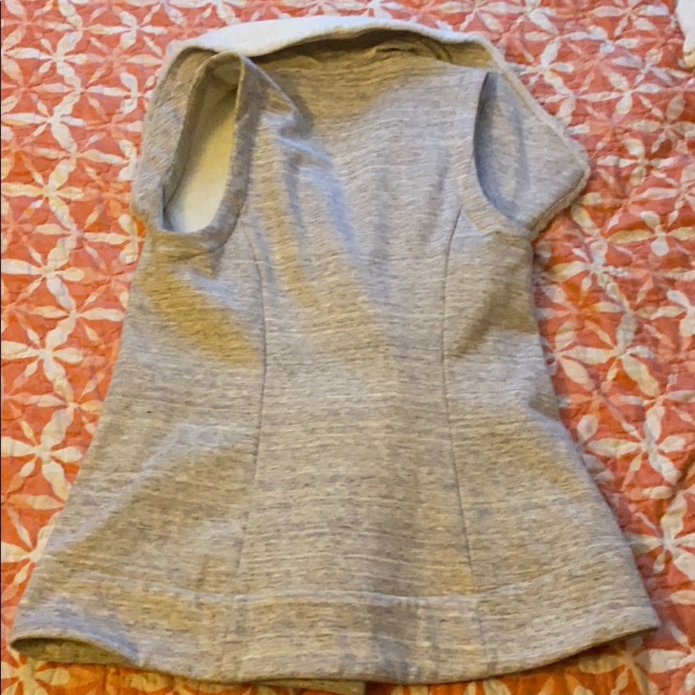 Vest - Picture 3 of 3